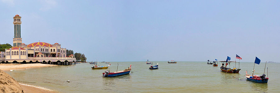 penang_swimmingmosque