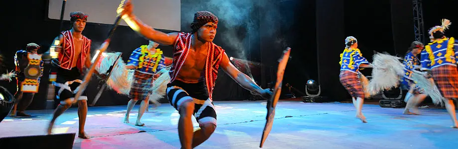 Hue Festival in Vietnam: Video philippinische Tanzgruppe